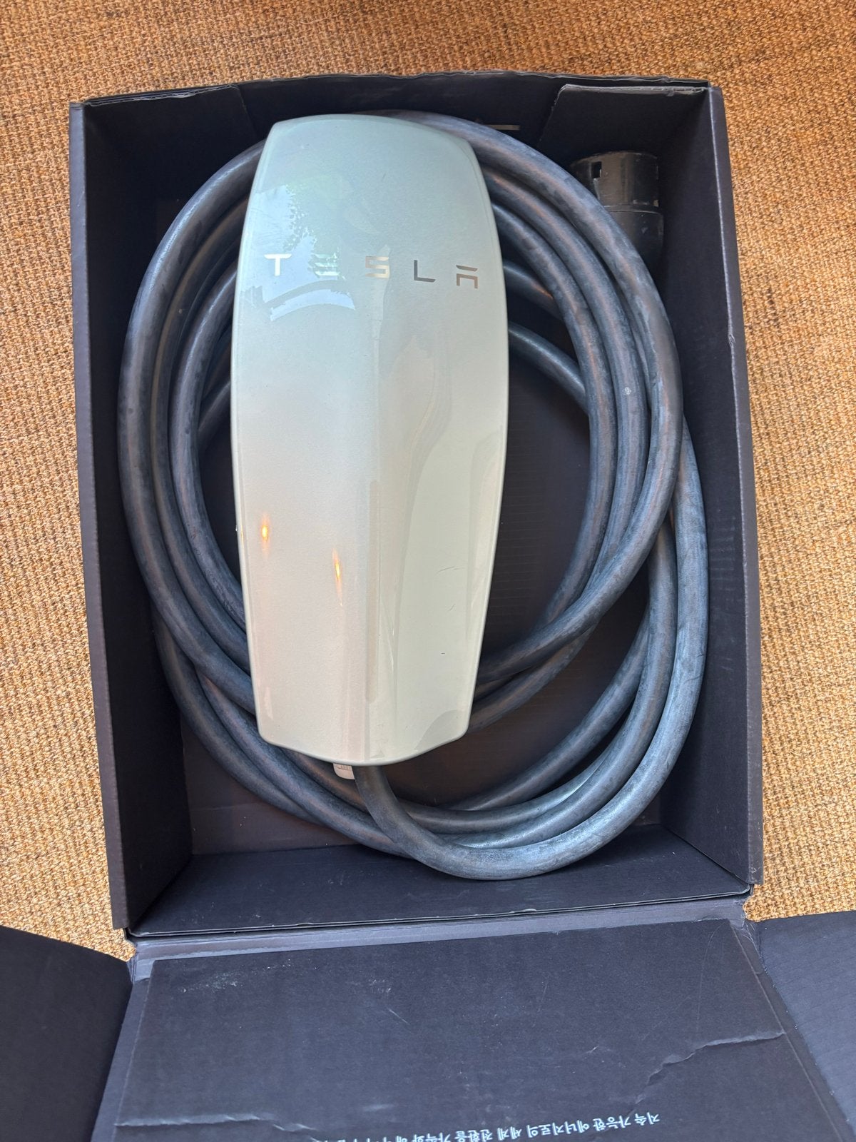 Tesla Wall Connector Gen 2 Laadpaal, Auto diversen, Laadpalen, Ophalen, Zo goed als nieuw, Laadpaal