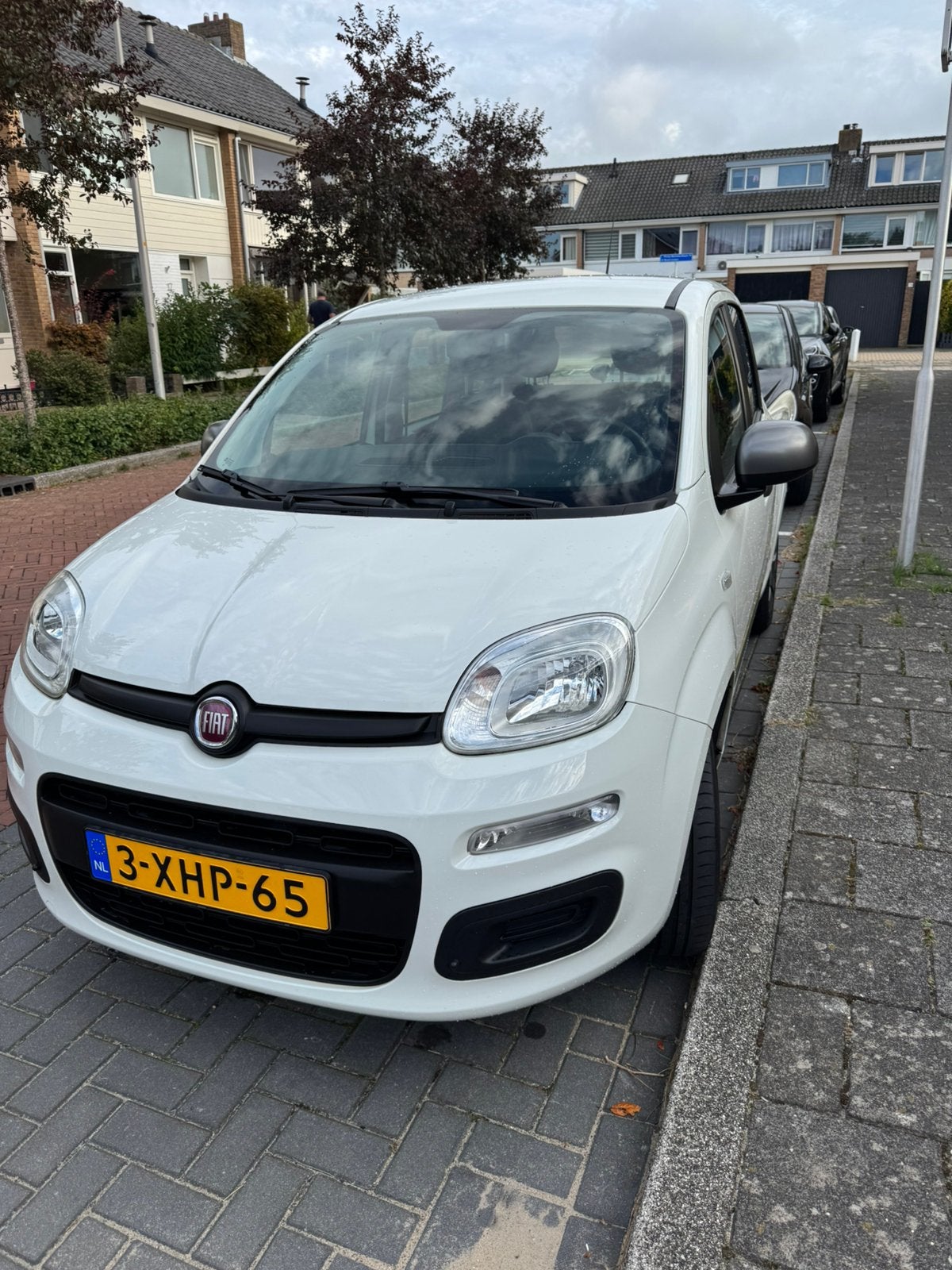 Fiat Panda Young 44KW 2014 Wit incl winterbanden op velg, Voorwielaandrijving, 31 €/maand, Panda, Wit