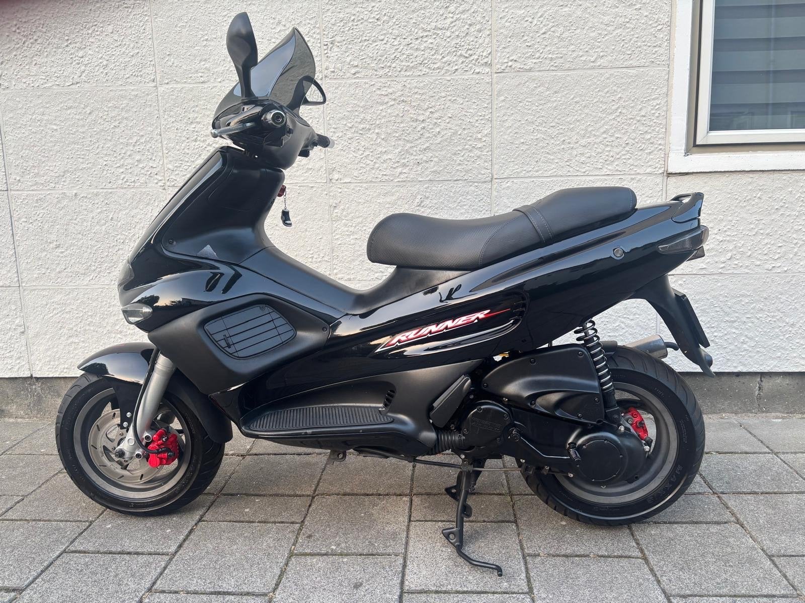 Gilera Runner 50cc - Zeer nette staat, Ophalen, Zo goed als nieuw, Tweetakt, Gilera