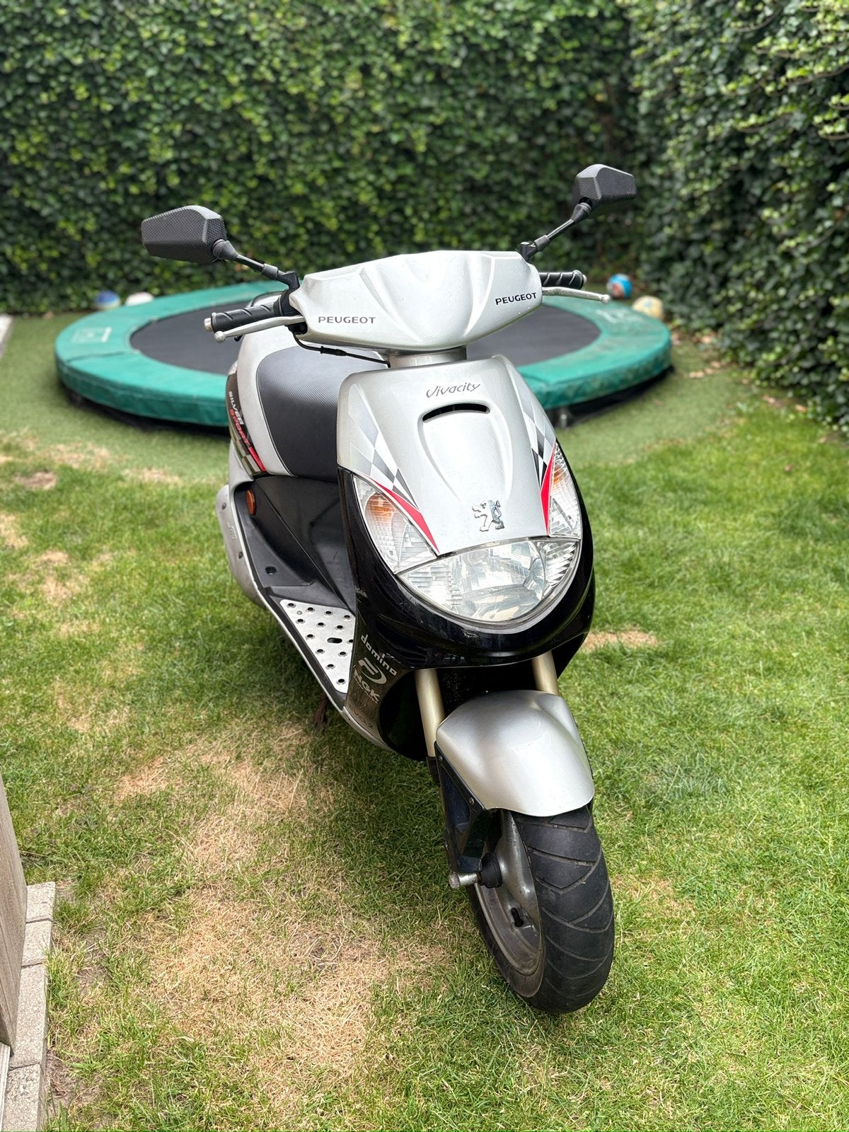Peugeot Vivacity 2t Sillver sport, Fietsen en Brommers, Ophalen, Zo goed als nieuw, Vivacity