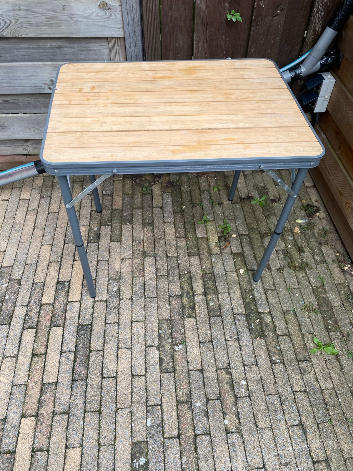 Action inklapbaar tafeltje 28x75, Ophalen of Verzenden, Gebruikt, Campingtafel