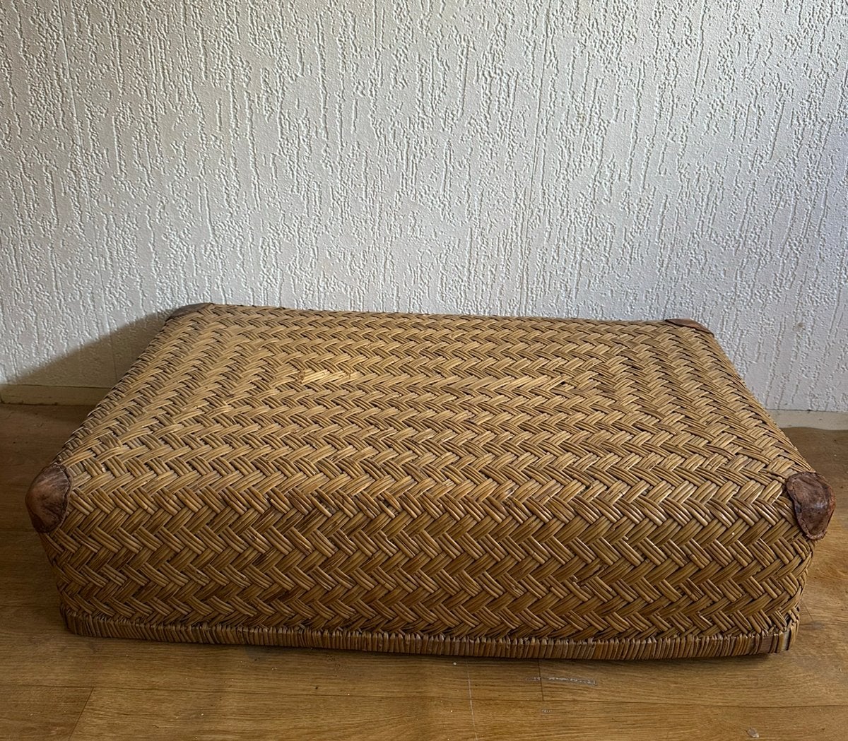Vintage gevlochten mand/ koffer, Ophalen, Gebruikt, Overige materialen