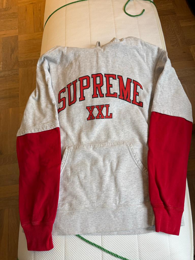 Supreme XXL Hoodie Grijs/Rood Maat M!, Ophalen of Verzenden, Gedragen, Overige maten, Grijs