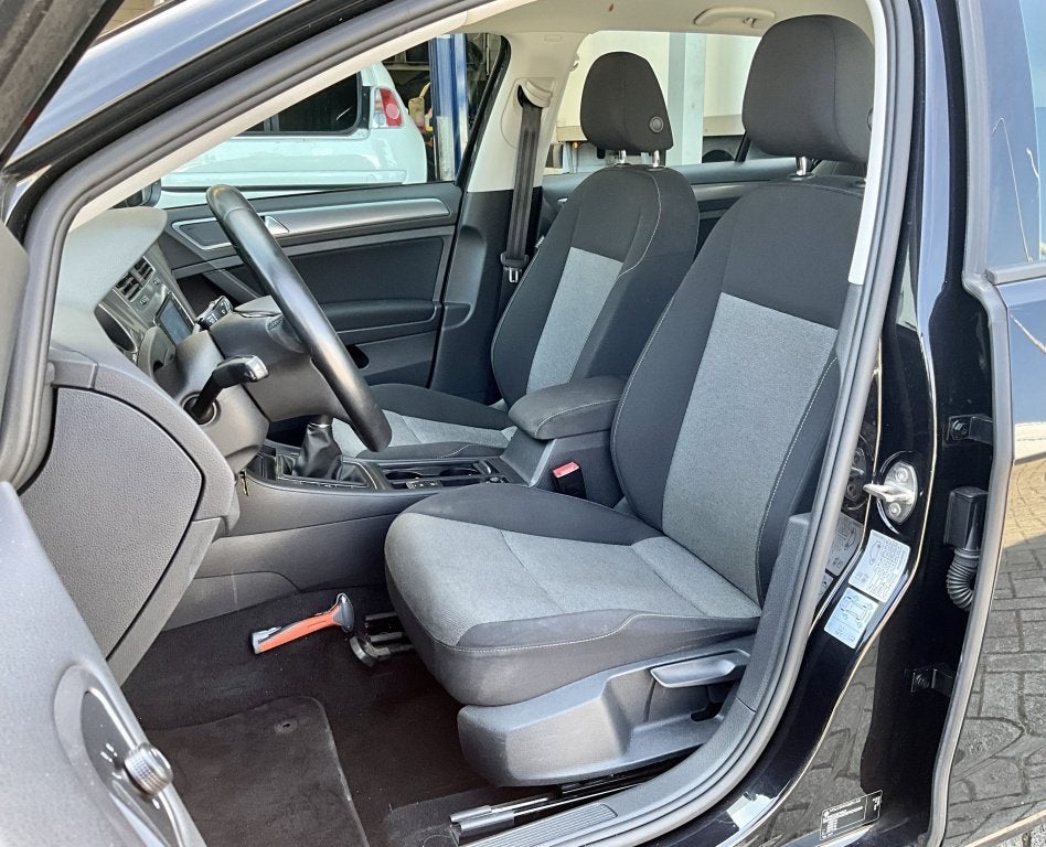 Volkswagen Golf Variant 1.2 TSI Trendline Carplay Airco Navi, Voorwielaandrijving, 86 pk, Gebruikt, Euro 6