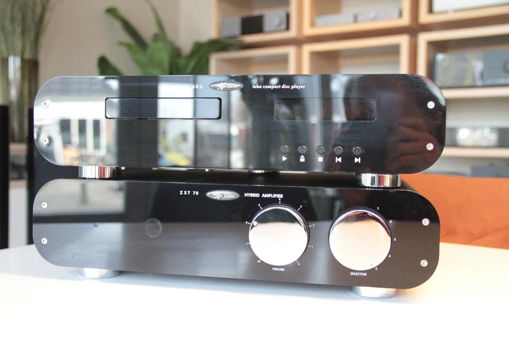 Lector ZXT 70 Versterker + Lector CDP 603 Cd Speler, Overige merken, Mail, Zo goed als nieuw, Post