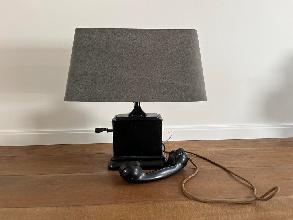Oude doorverbind telefoon omgebouwd tot lamp, Ophalen of Verzenden, Zo goed als nieuw, Minder dan 50 cm