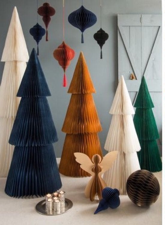Only Natural duurzame papieren kerstbomen in alle maten, Ophalen of Verzenden, Nieuw