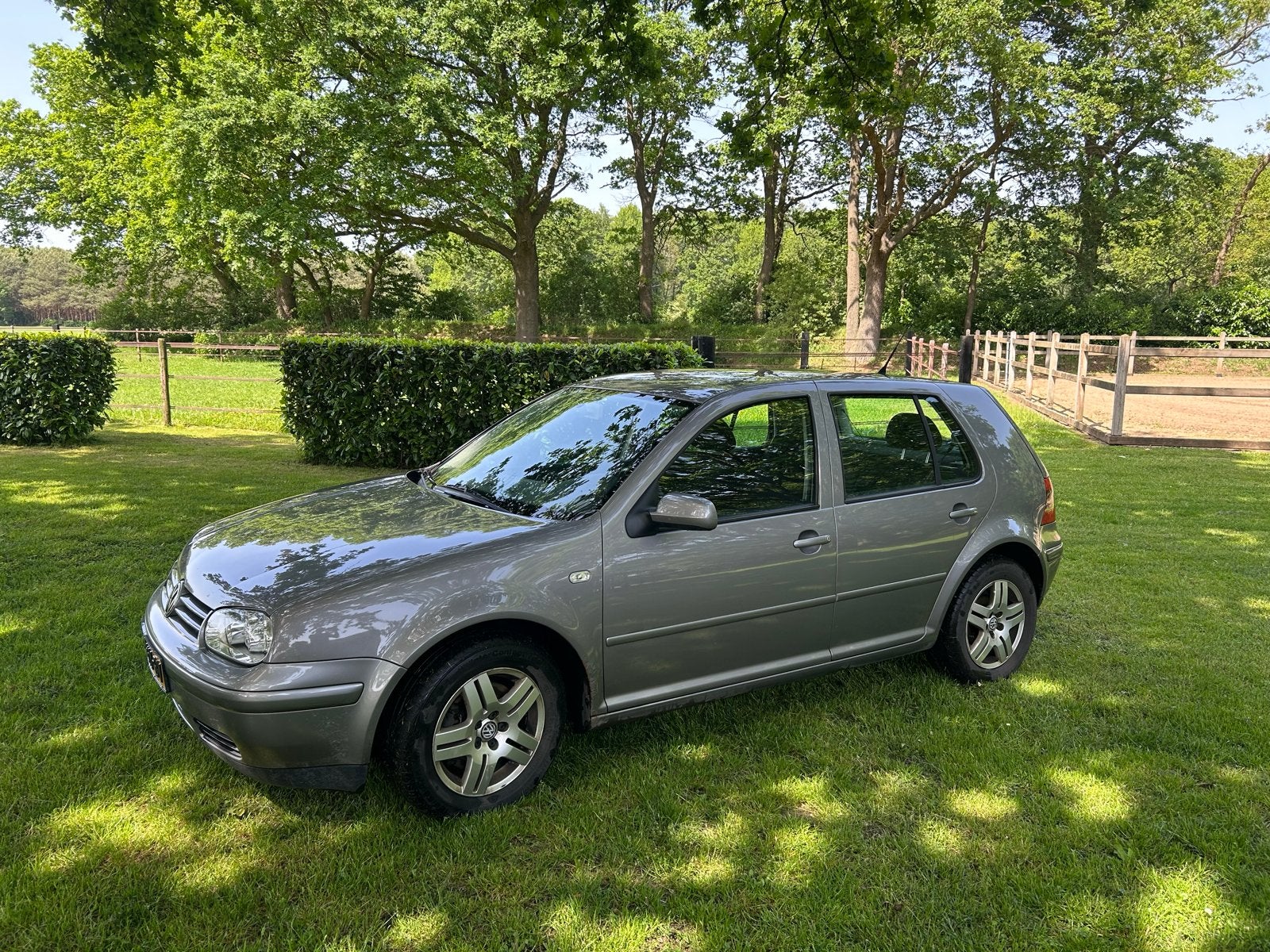 Volkswagen Golf 1.8 20V 110KW 2002 tin Grijs, Auto's, Volkswagen, 4 cilinders, Origineel Nederlands, Handgeschakeld, 1781 cc