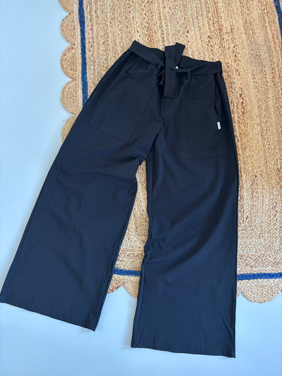 Penn & Ink Bowie Travel Broek Zwart - Maat 42/44 (L), Kleding | Dames, Zwart, Maat 42/44 (L), Ophalen of Verzenden, Zo goed als nieuw