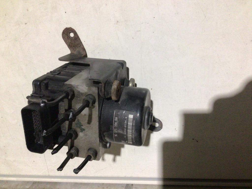ABS POMP PEUGEOT 206, Auto-onderdelen, Niet ingevuld, Gebruikt, Niet ingevuld, Ophalen of Verzenden