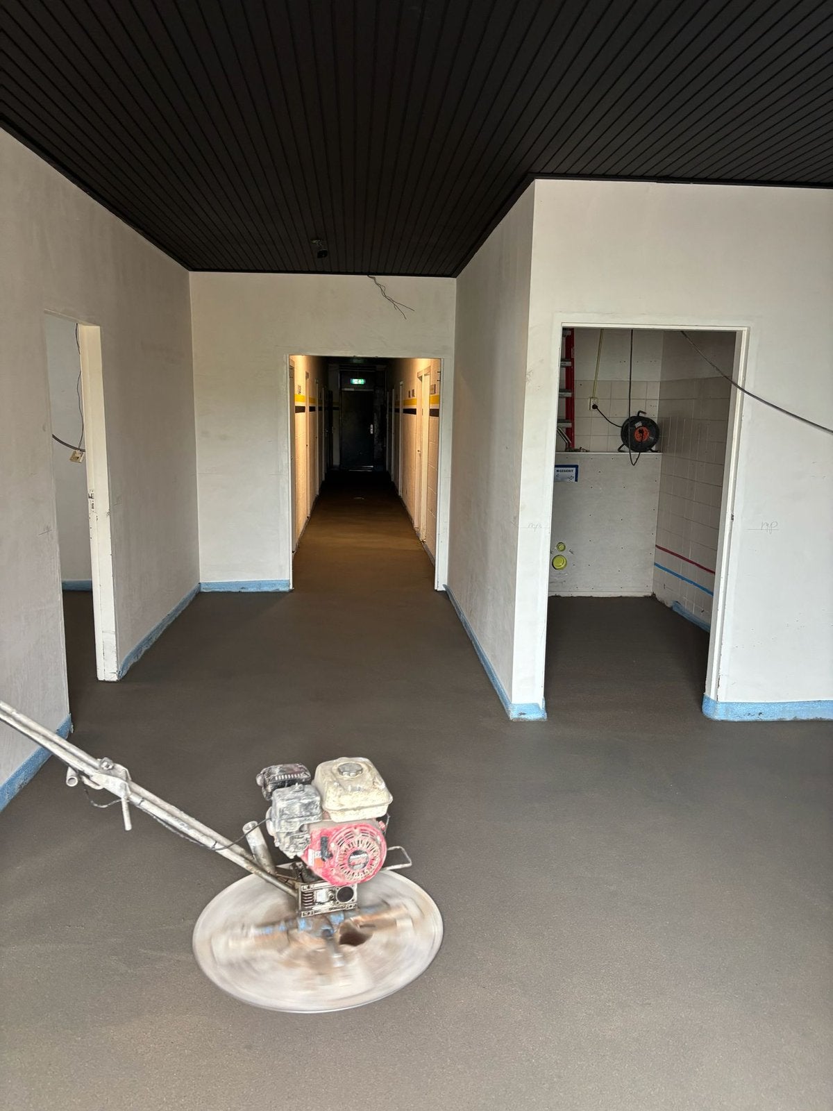 Zandcement Dekvloer / Smeervloer – Vakkundig Gelegd, Doe-het-zelf en Verbouw, Betonmolens, Ophalen, Nieuw