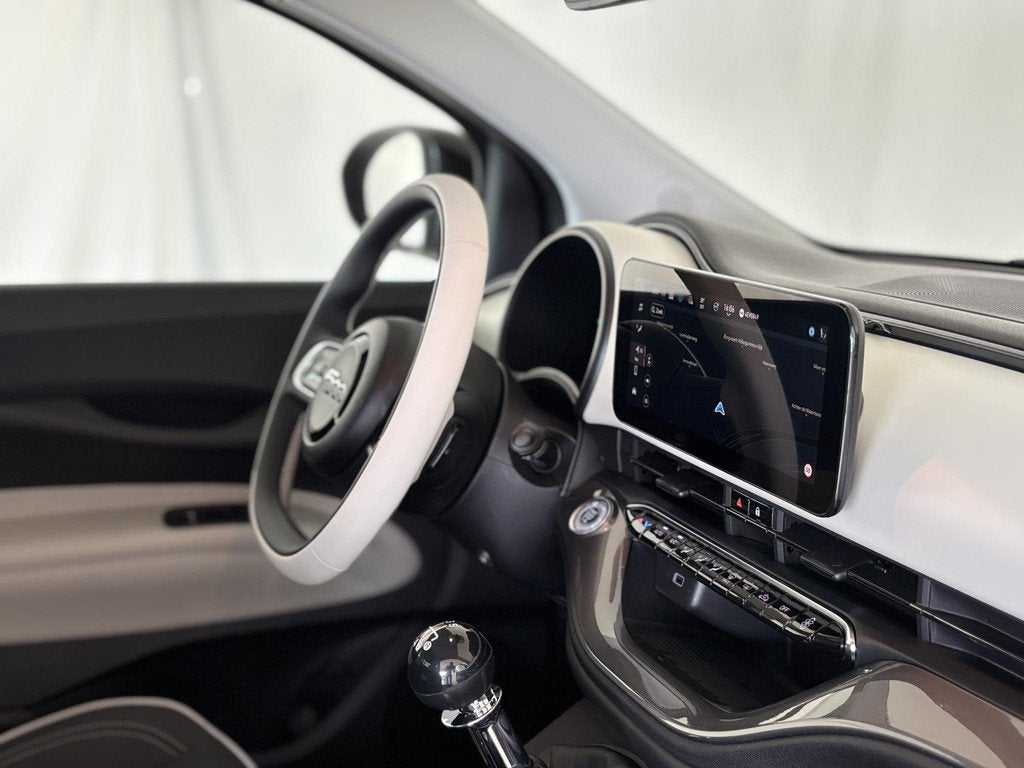 Fiat 500 1.0 Hybrid La Prima | Apple-Android | Cruise contro, Auto's, Fiat, Euro 6, 4 stoelen, Bedrijf, Handgeschakeld