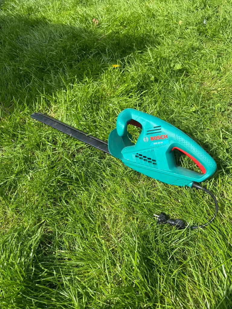 Bosch elektrische heggenschaar AHS 45-16 – werkt goed, Ophalen, Gebruikt, Elektrisch, Bosch