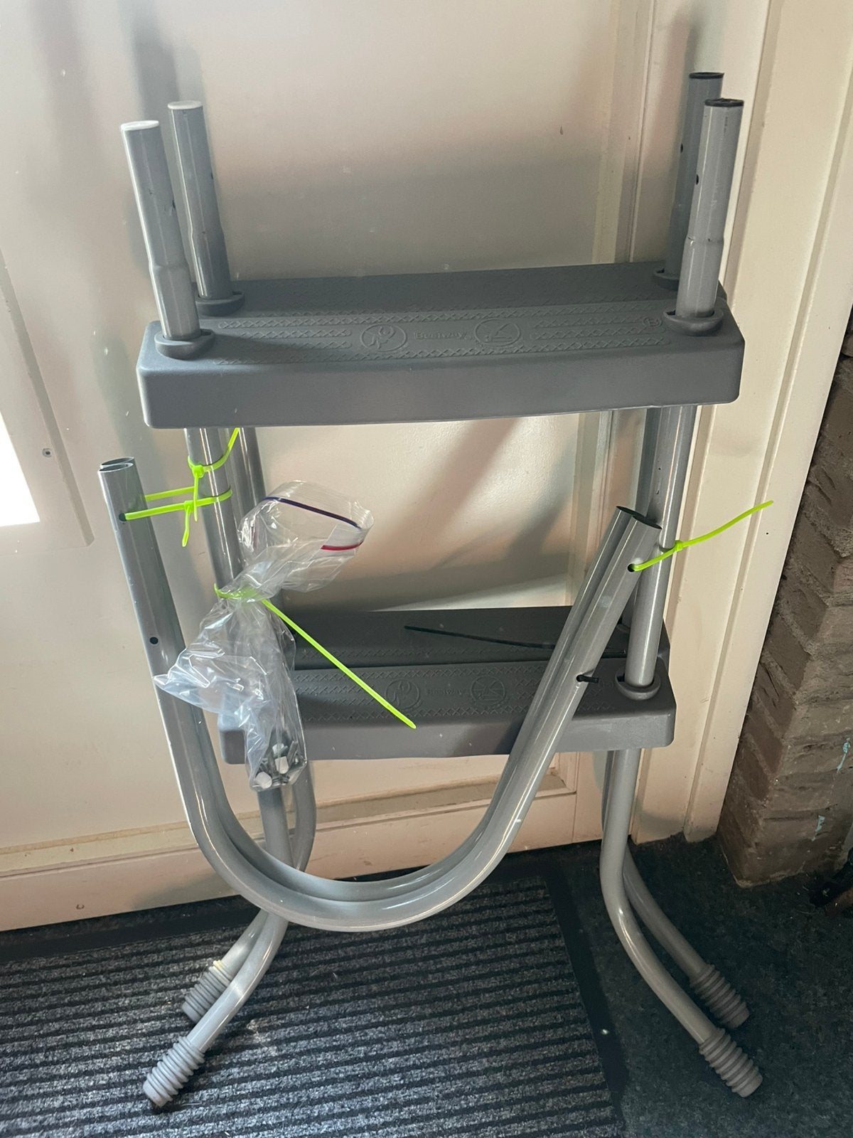Bestway flowclear zwembadtrap, Tuin en Terras, Zwembad-toebehoren, Ophalen, Zo goed als nieuw