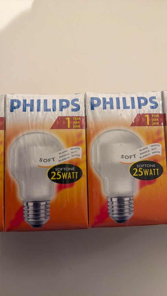 Lamp philips Soft White 25 watt E 27, Soft White, Minder dan 30 watt, Nieuw, Soft of Flame