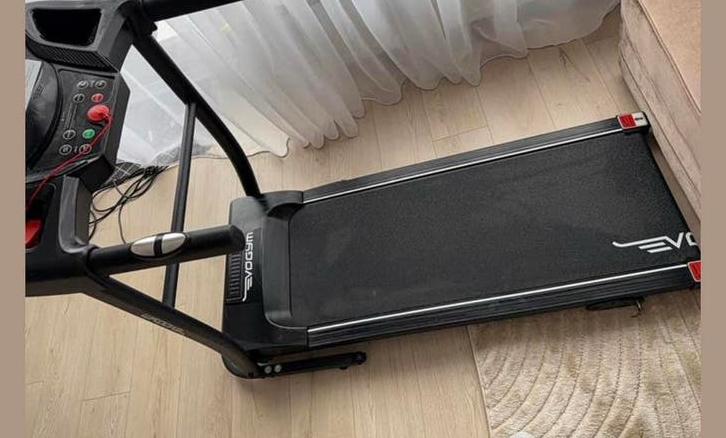 Evogym opklapbare loopband met Diverse Programma's, Ophalen, Zo goed als nieuw, Metaal, Loopband