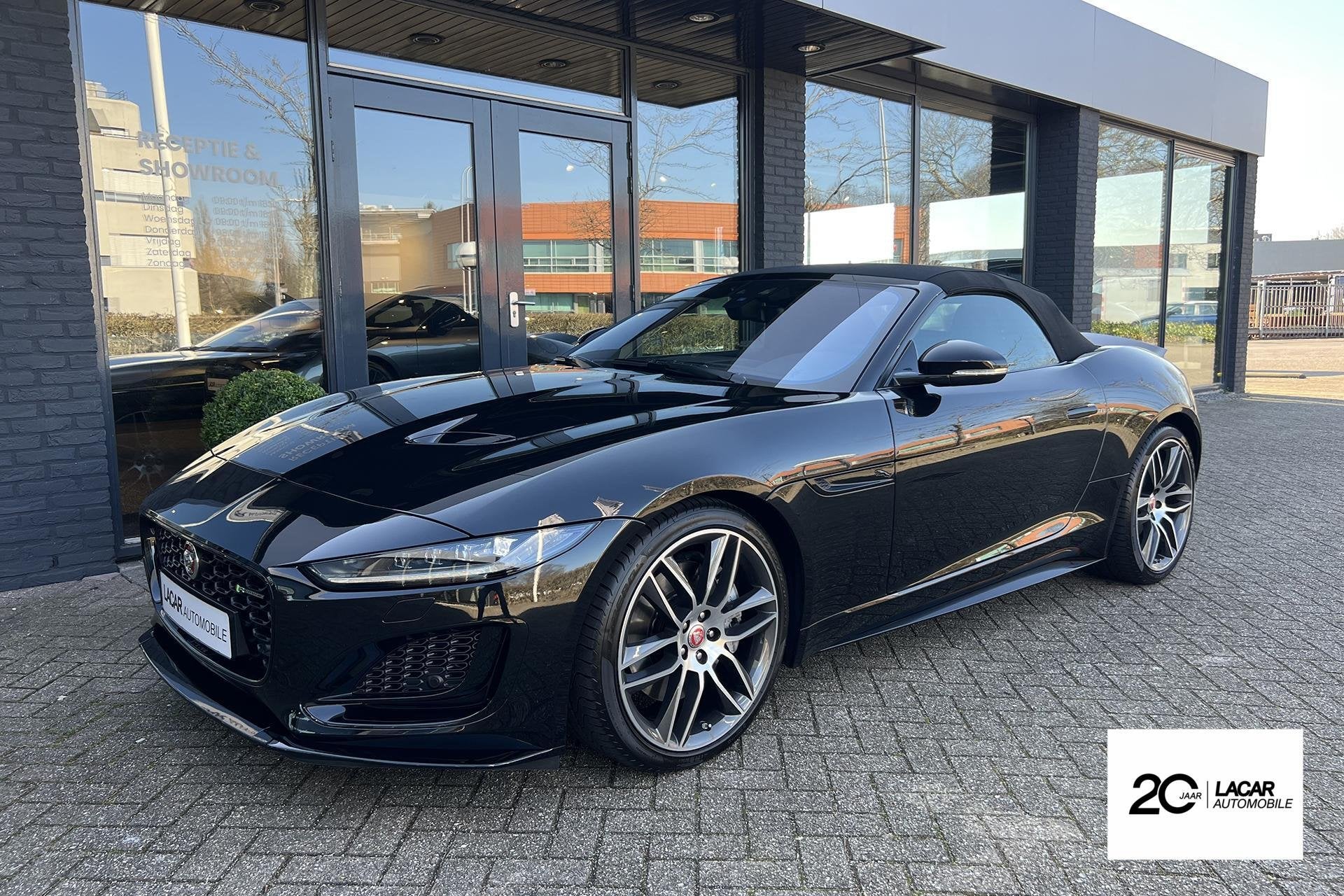 Jaguar F-type P300 RWD I R-Dynamic I Dealer ond. I, Auto's, Automaat, Dealer onderhouden, Achterwielaandrijving, 4 cilinders