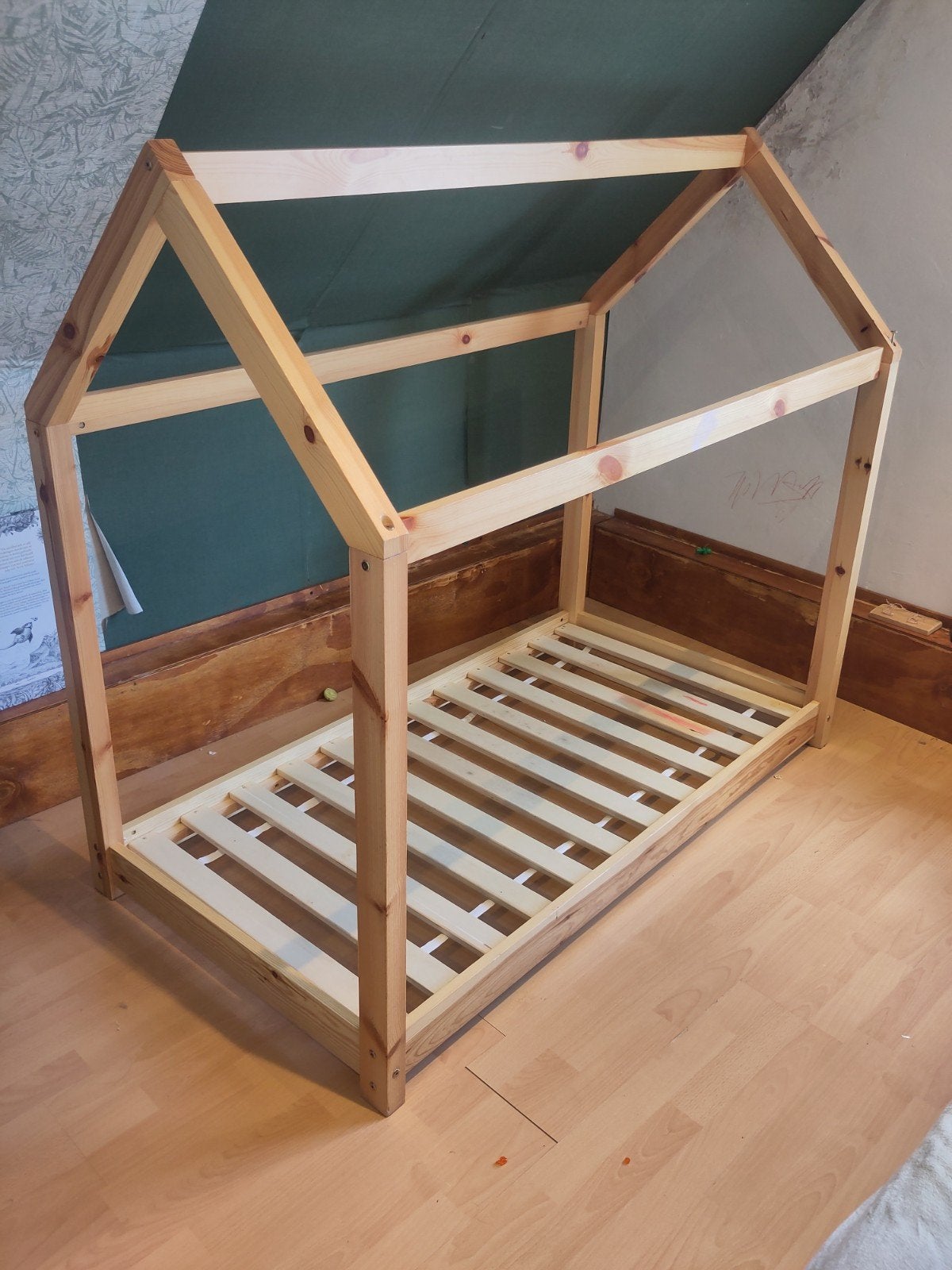 Kinderbed, Kinderen en Baby's, Kinderkamer | Stapelbedden en Hoogslapers, Zo goed als nieuw, Overige typen, Ophalen