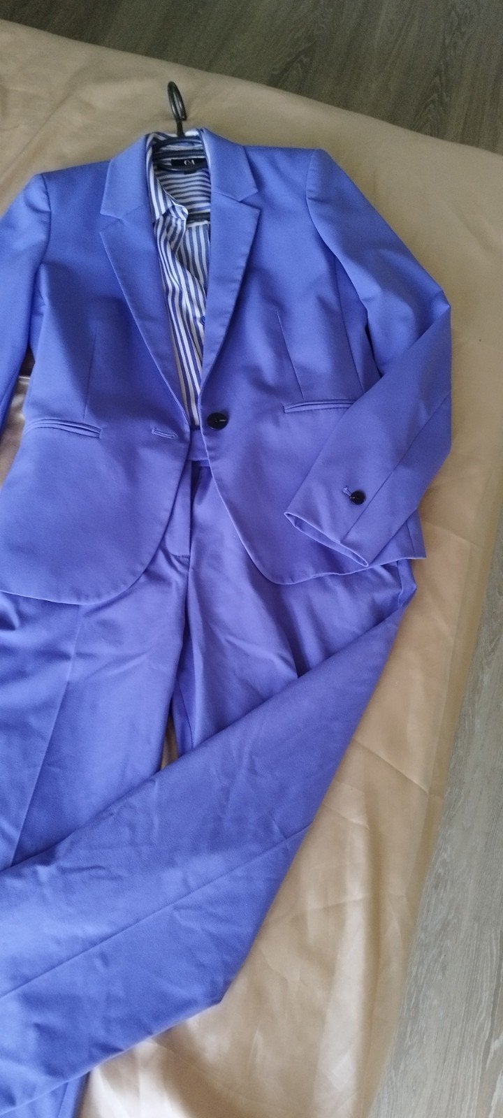 Mooi lila pak van C&A met blouse - Maat 34/36, Kostuum of Pak, Paars, Ophalen of Verzenden, Zo goed als nieuw