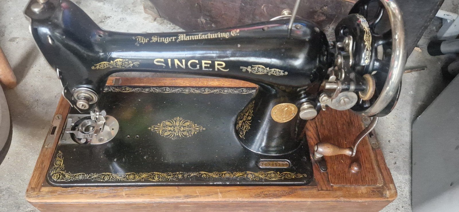 Singer Naaimachine, Ophalen