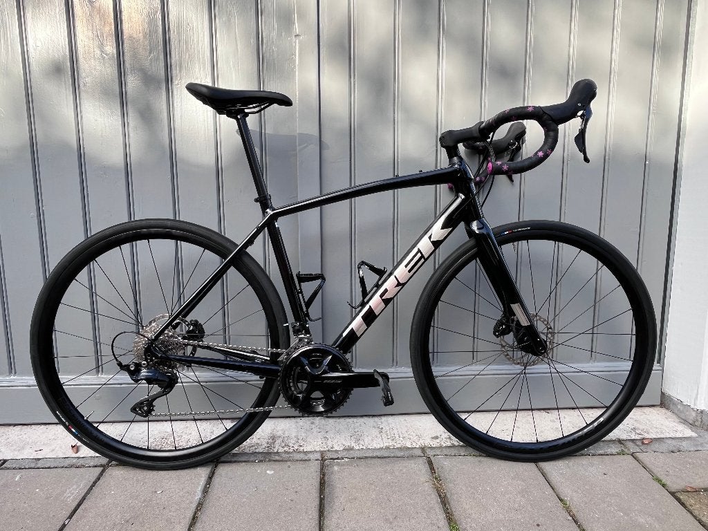 Racefiets Trek Domane AL4 - Shimano 105 12-speed - maat 54, Fietsen en Brommers, Aluminium, Meer dan 20 versnellingen, Schijfrem