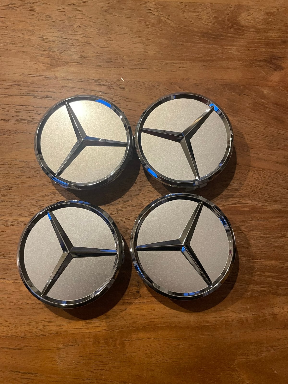 Nieuwe 75mm Naafdoppen voor Mercedes - Set van 4, Ophalen of Verzenden, Nieuw