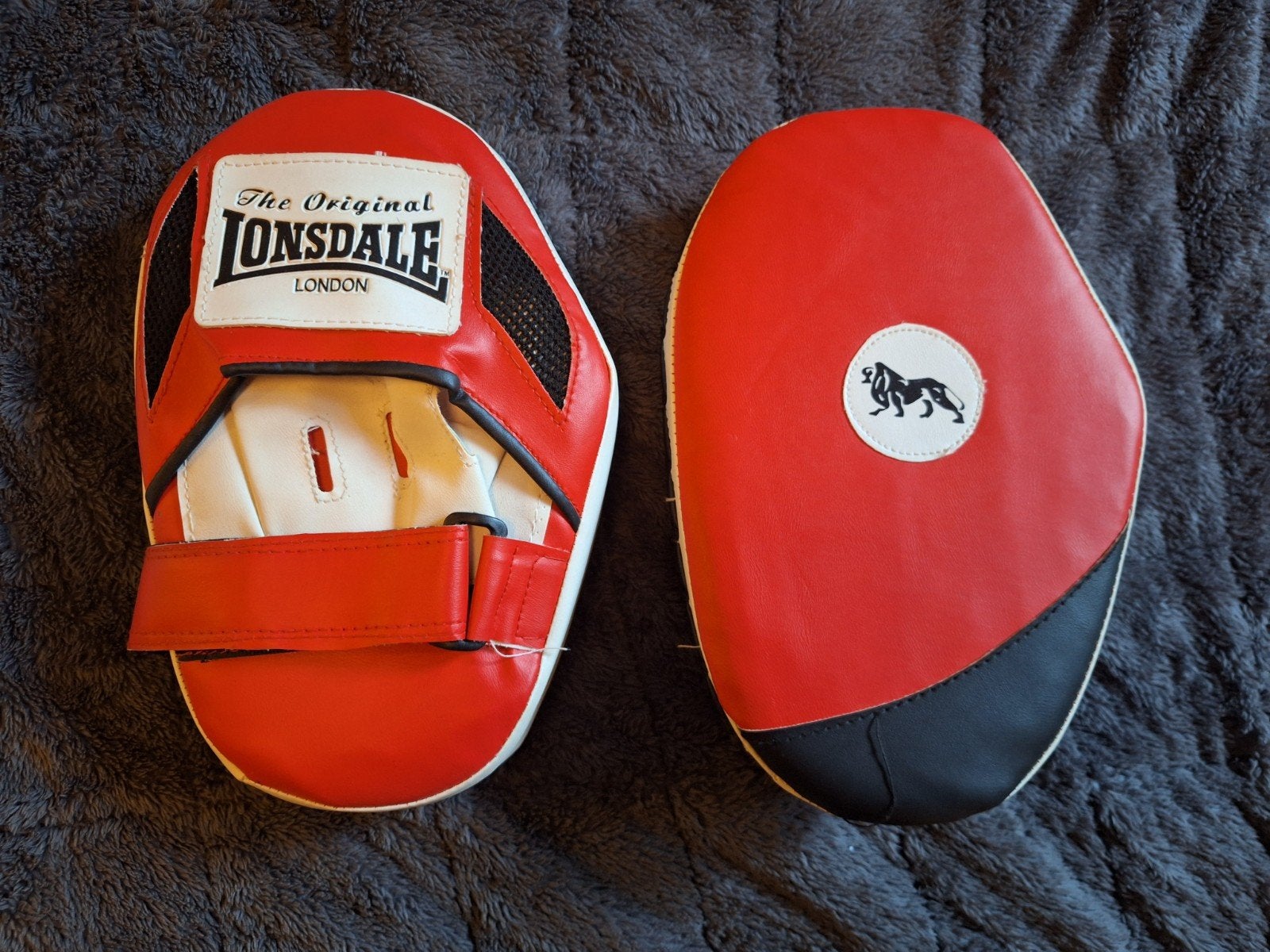 Lonsdale London Bokspads, Ophalen of Verzenden, Zo goed als nieuw, Boks-accessoire
