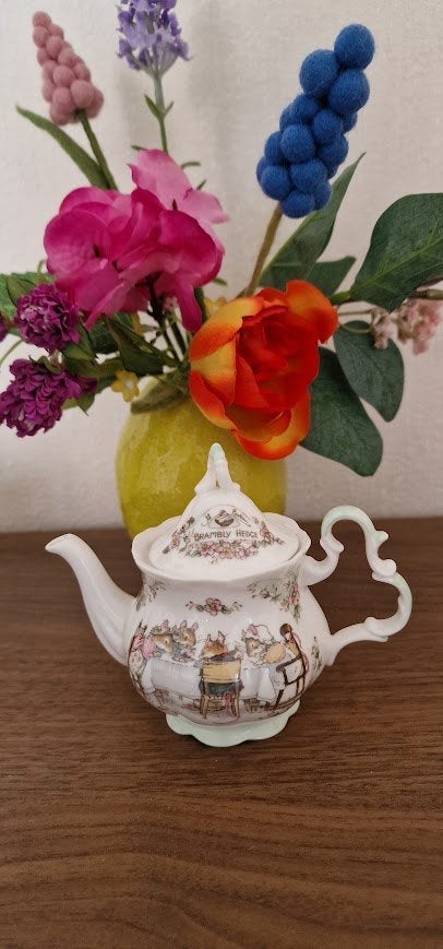 Royal Doulton Brambly Hedge miniatuur theepotje, Verzenden, Nieuw, Porselein, Overige typen