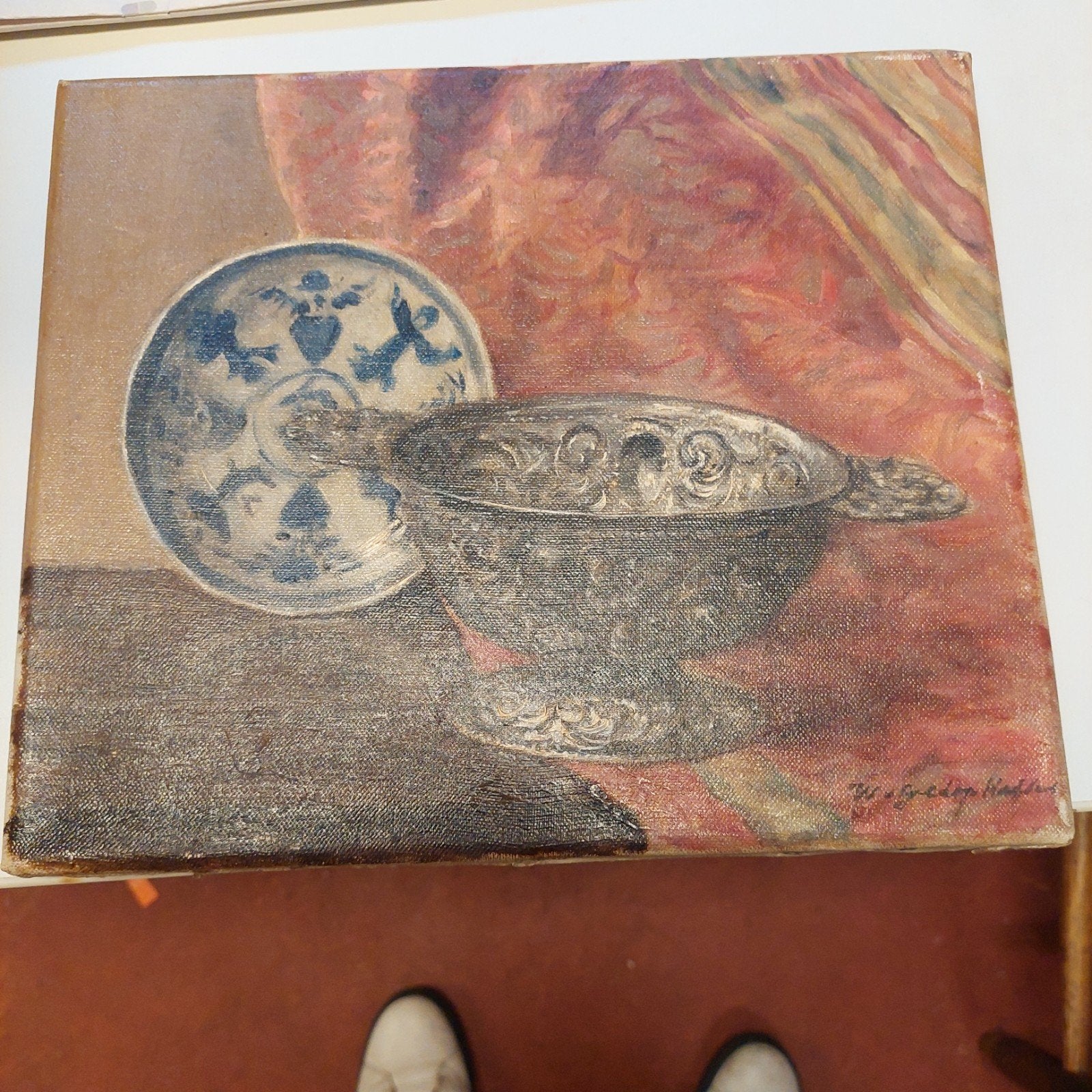 Stilleven met Delfts blauw en zilveren schaal, Ophalen of Verzenden
