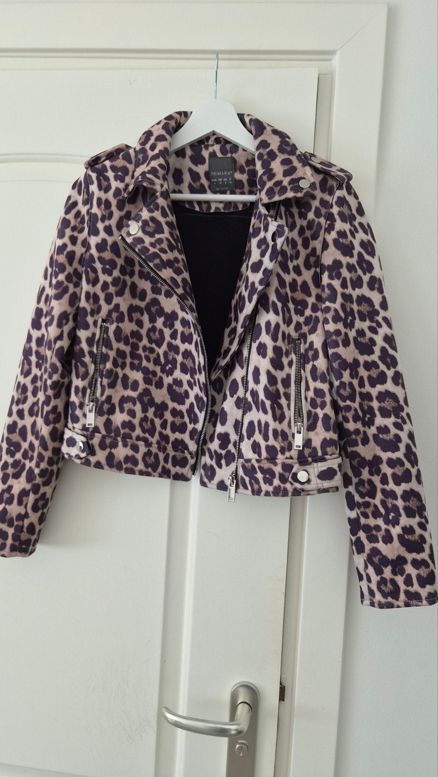 Nieuw! Primark Bikerjasje Leopard maat 38, Kleding | Dames, Ophalen of Verzenden, Nieuw, Maat 38/40 (M), Bruin
