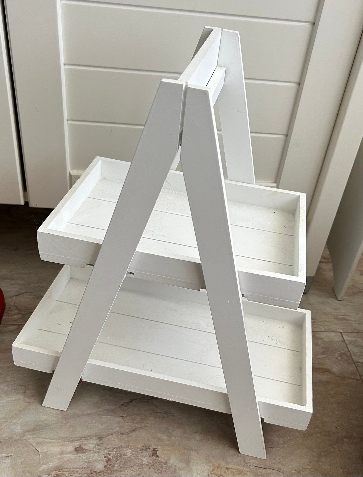 Te koop een houten Etagère MOET SNEL WEG!, Ophalen, Zo goed als nieuw