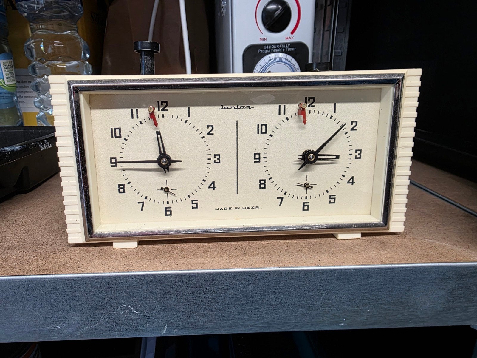 Schaakklok analoog ussr, Ophalen