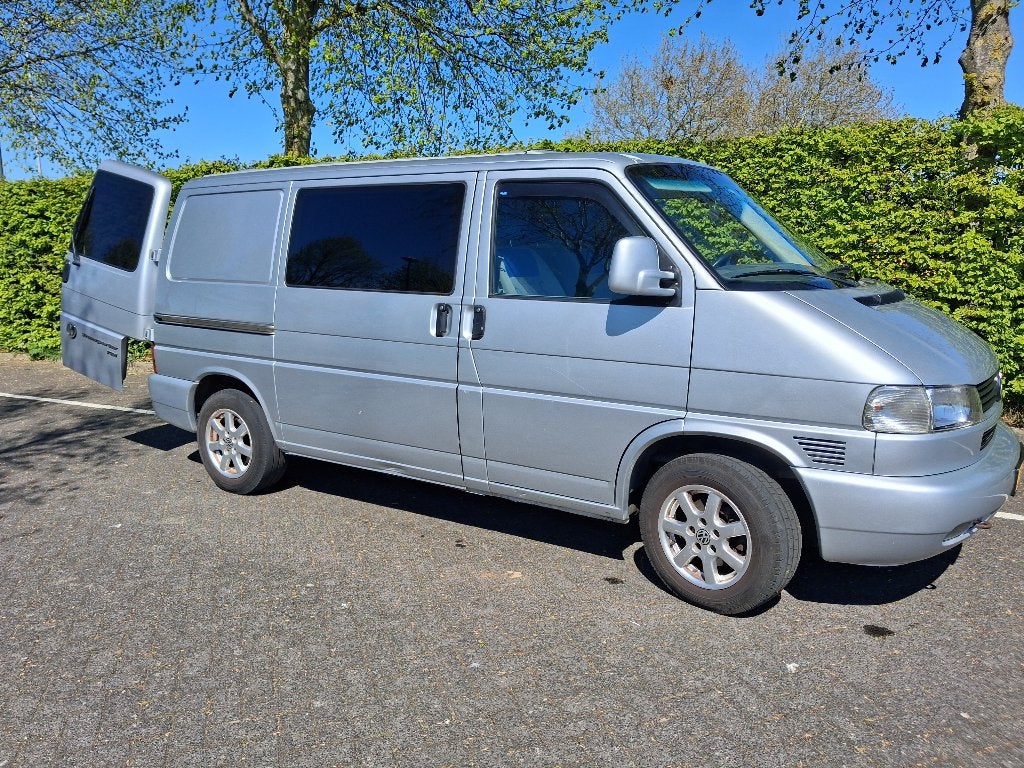 VOLKSWAGEN MULTIVAN 2.5 Transporter T4 California Buscamper, Auto's, Volkswagen, Voorwielaandrijving, Dealer onderhouden, Stof
