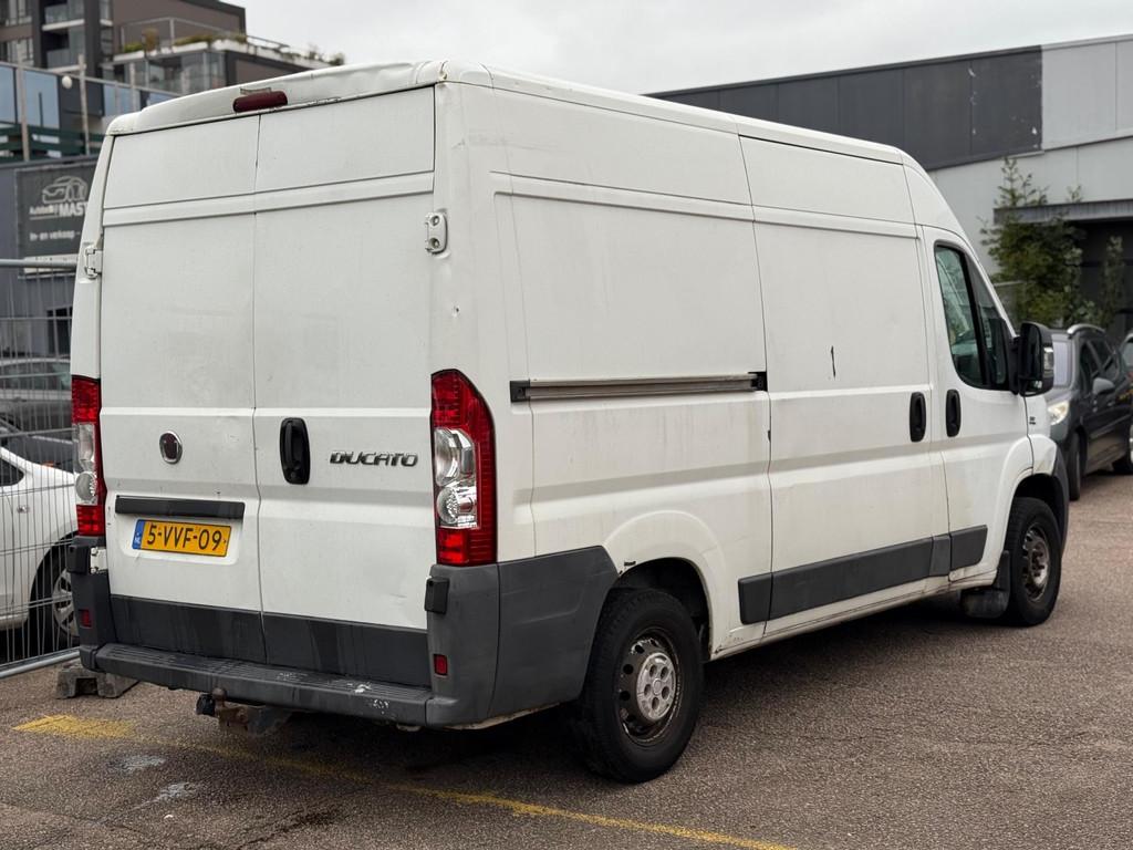 Fiat Ducato 30 2.2 MultiJet MH1, Auto's, Bestelauto's, Voorwielaandrijving, 101 pk, Gebruikt, 4 cilinders