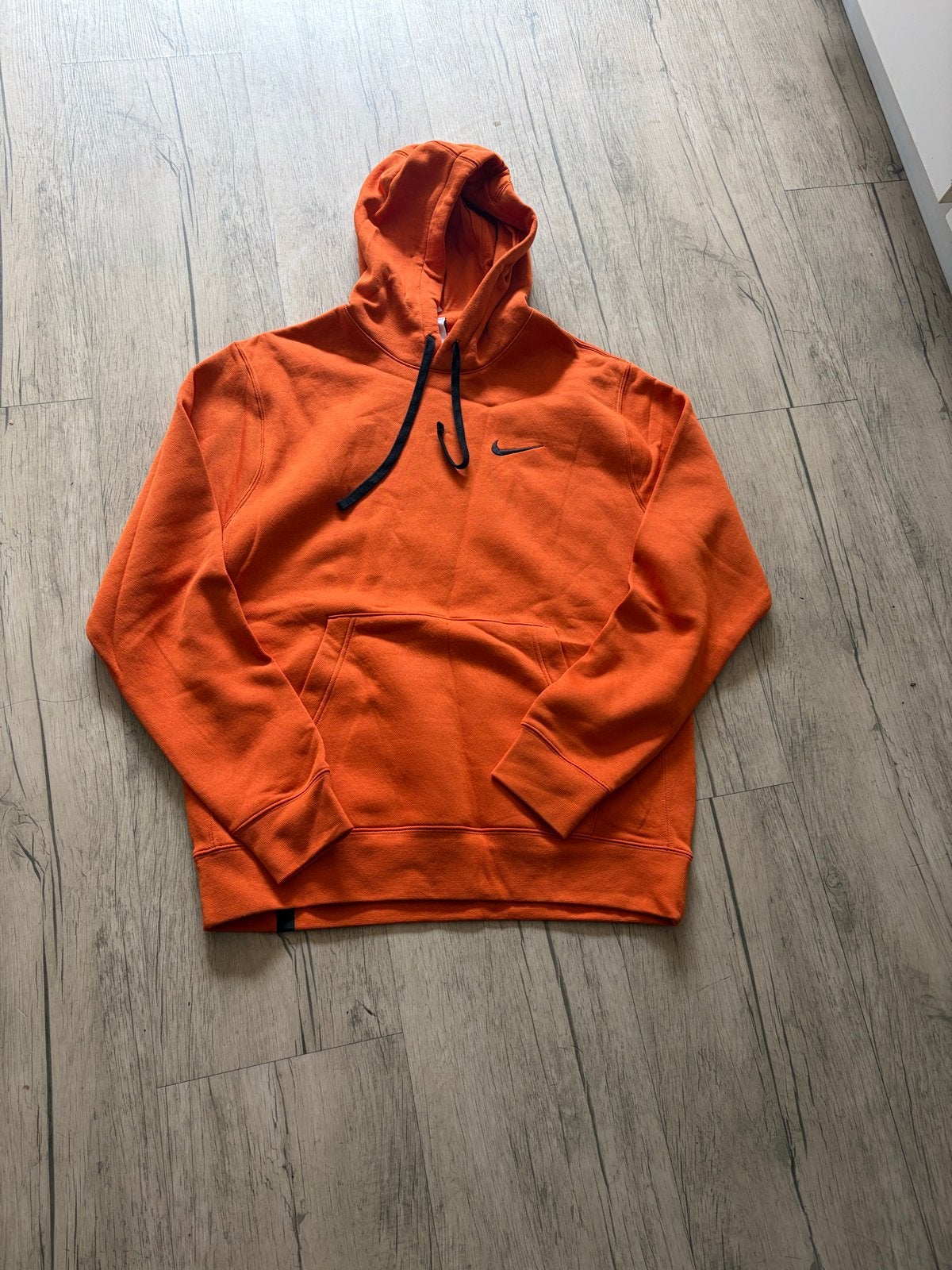 Nieuwe Nike Oranje Hoody Maat M, Ophalen of Verzenden, Nieuw, Maat 48/50 (M), Oranje