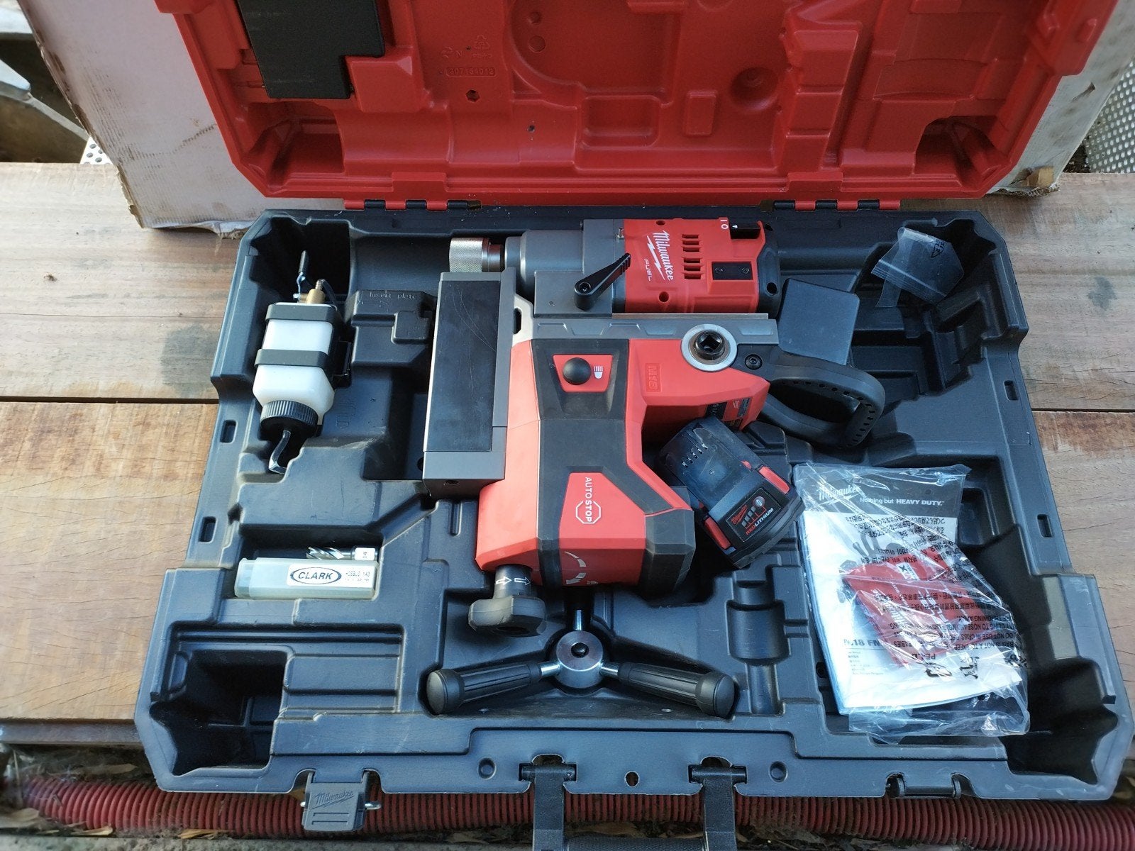 Milwaukee M18 magneet boormachine, Doe-het-zelf en Verbouw, Ophalen, Zo goed als nieuw, Overige typen