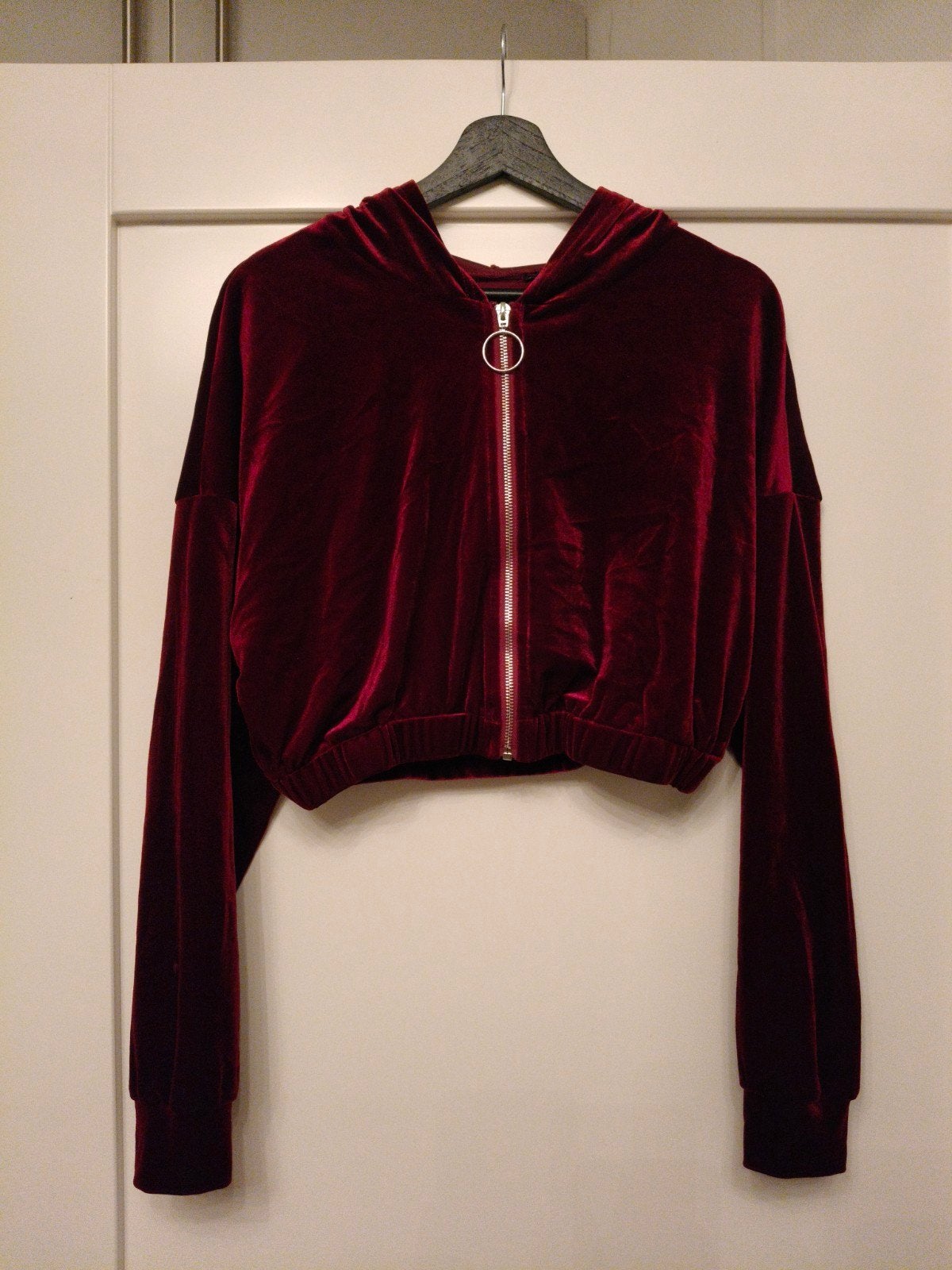 Bordeauxrode fluwelen crop hoodie met rits, Ophalen of Verzenden, Maat 36 (S), Rood, Onbekend