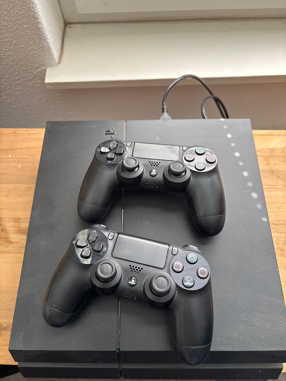 Sony PlayStation 4 met 2 controllers, Ophalen, Met 2 controllers, 1 TB, Pro
