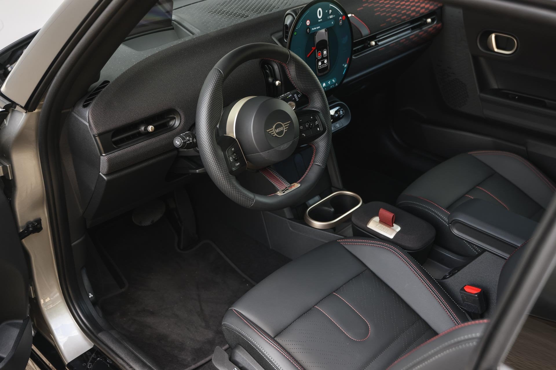 MINI Hatchback Cooper S Automaat / JCW / Pakket L / JCW / Pa, Auto's, Gebruikt, 4 cilinders, Met garantie (alle), 4 stoelen