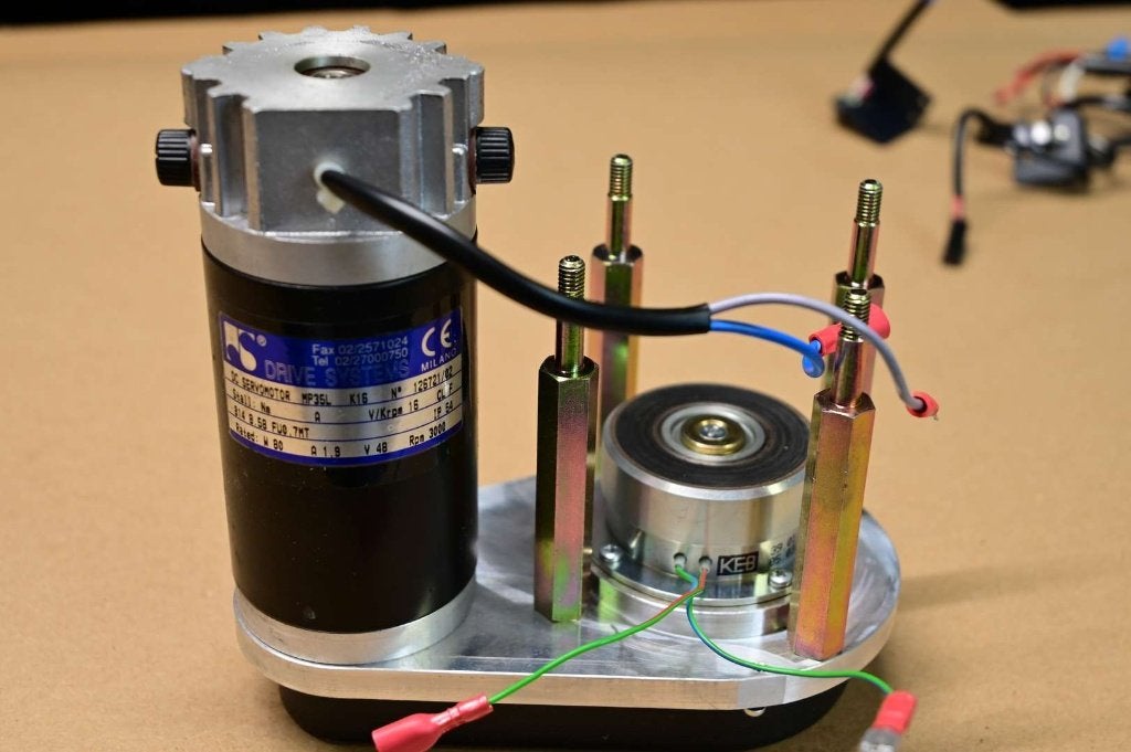 Industrial DC Servomotor High End motor! 3000Rpm 48V 1.9A, Ophalen of Verzenden, Zo goed als nieuw