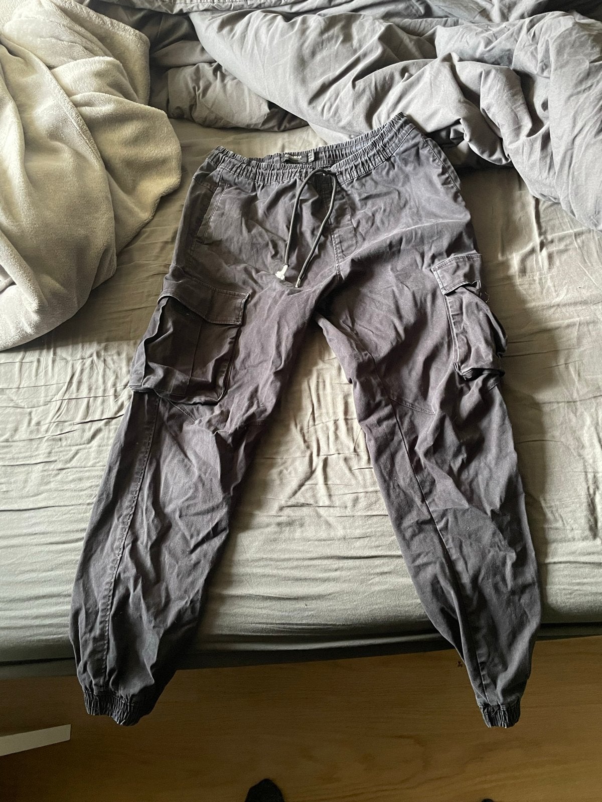 Pull & Bear Cargo broek, Ophalen of Verzenden, Gedragen, Overige maten, Grijs