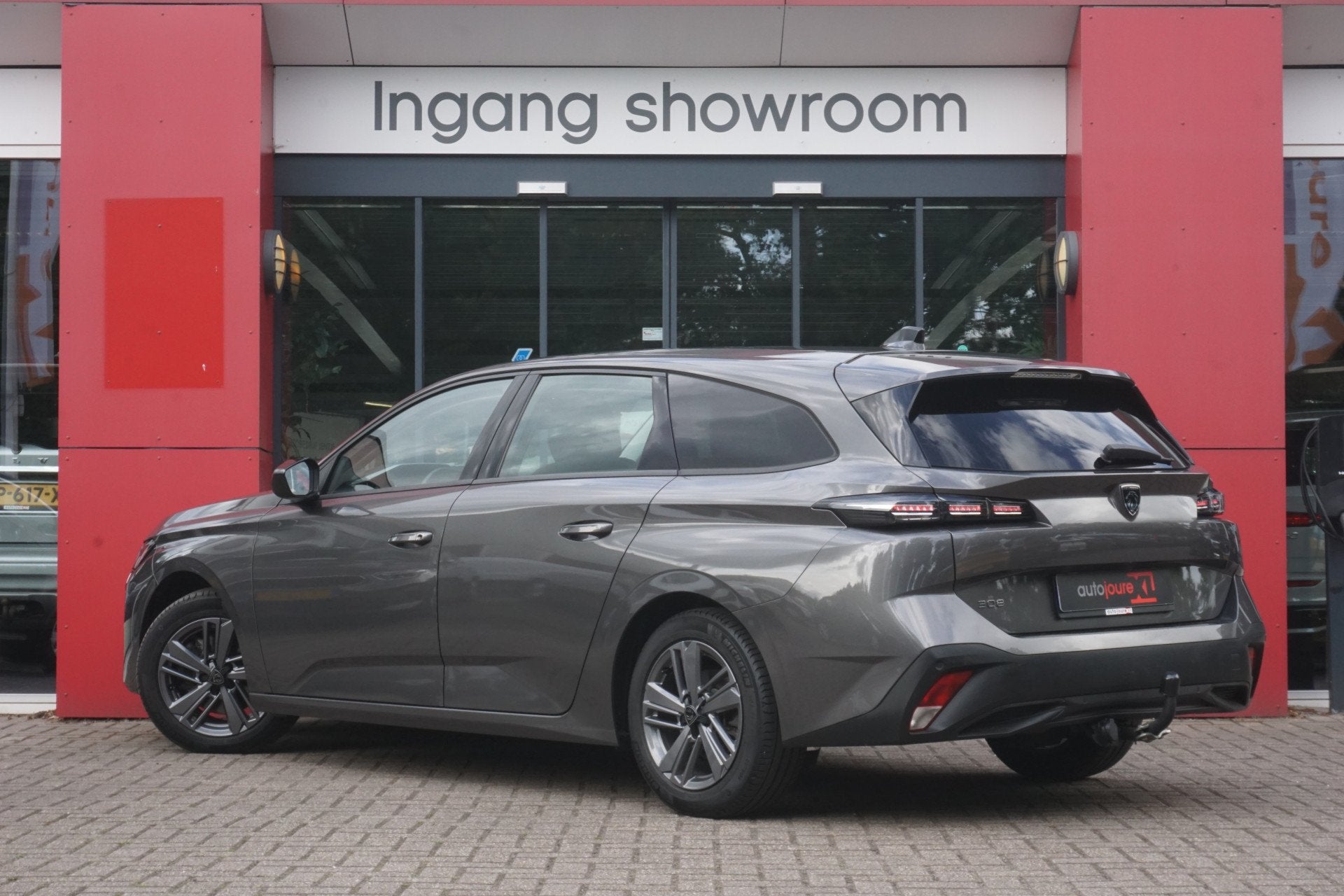 Peugeot 308 SW 1.5 BlueHDi Active Pack Business | Virtual Co, Auto's, Voorwielaandrijving, 4 cilinders, 23 km/l, Zilver of Grijs
