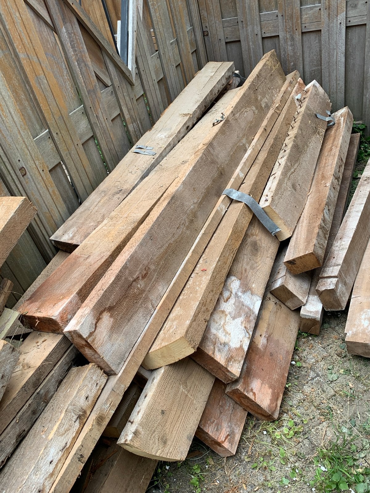 Diverse gebruikte houten balken en planken, Gebruikt, 250 tot 300 cm, 50 mm of meer, Balk