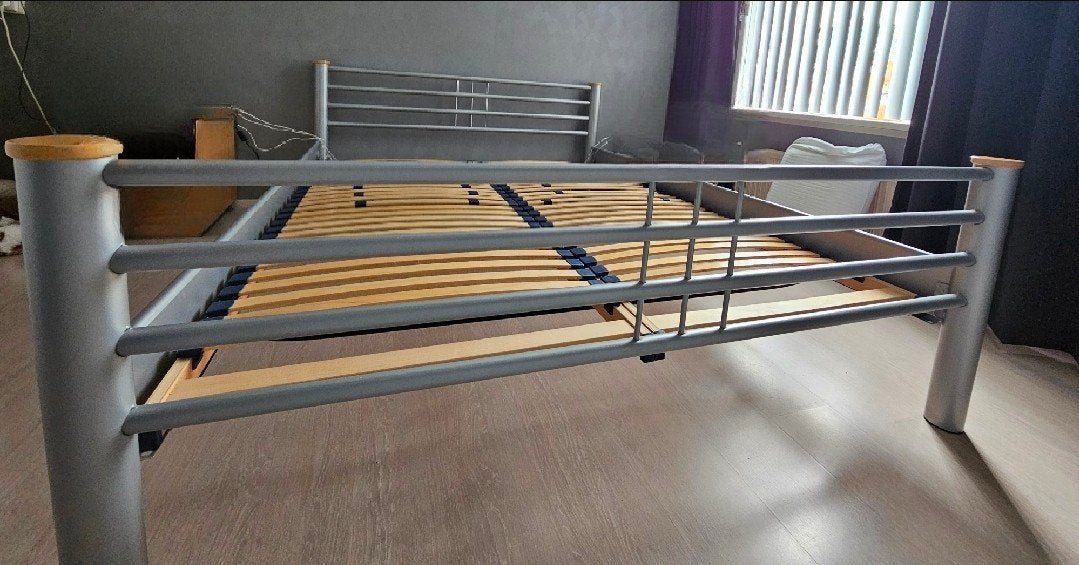 Tweepersoonsbed, Ophalen, Gebruikt