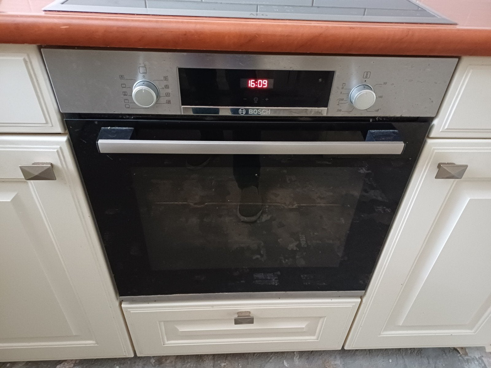 Bosch Inbouw Oven - Zo goed als nieuw, Witgoed en Apparatuur, Ophalen, Oven, Hete lucht, Bosch