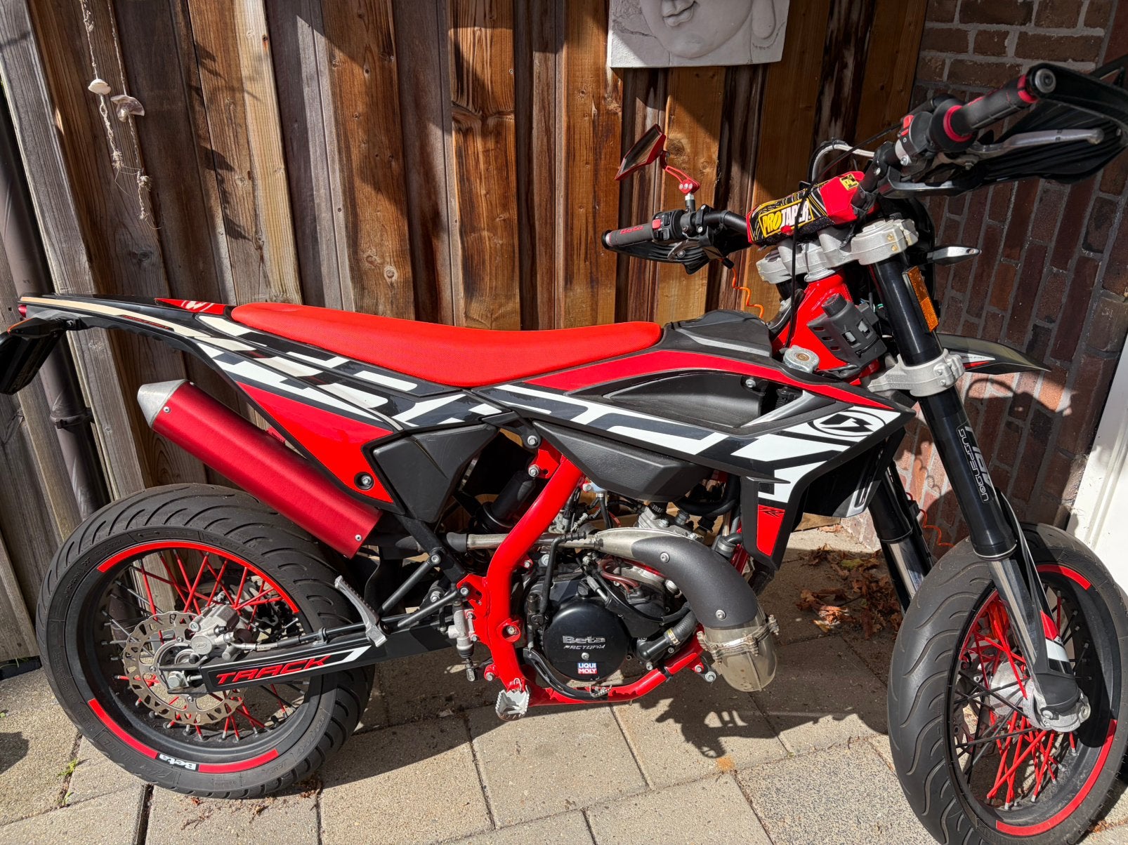 Te koop zo goed als nieuw Beta RR 50 motard track weinig km, Ophalen, 6 versnellingen, Maximaal 45 km/u, Zo goed als nieuw