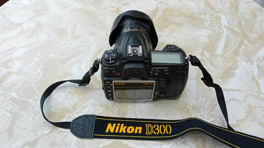 Te koop Nikon fototoestel model D300 + lenzen, Audio, Tv en Foto, Fotocamera's Digitaal, Ophalen, Gebruikt, Spiegelreflex, Nikon