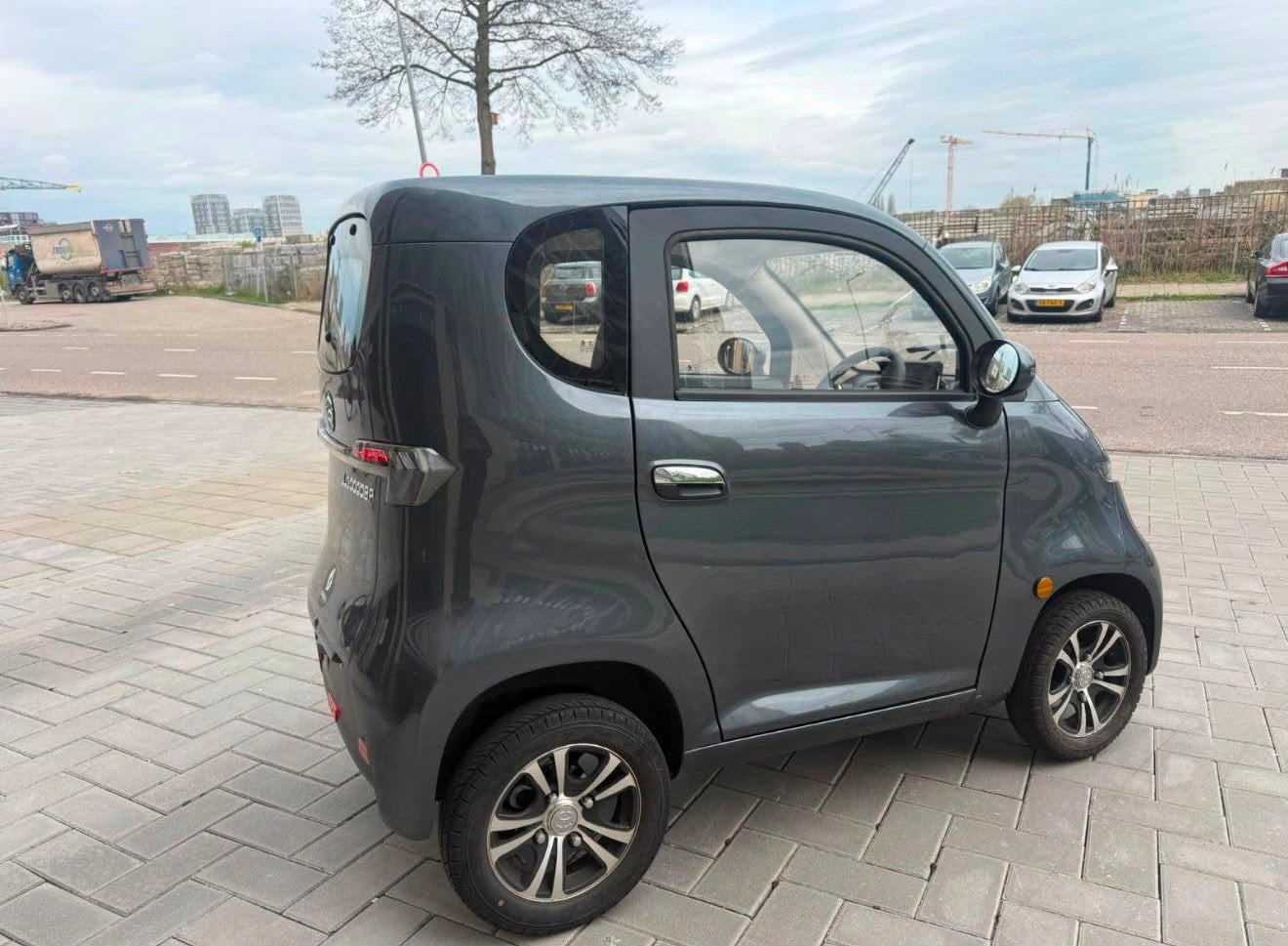 Move e4 overdekte scootmobiel met litium accu, Diversen, Brommobielen en Scootmobielen, Zo goed als nieuw, 16 km/u of meer, 46 km of meer