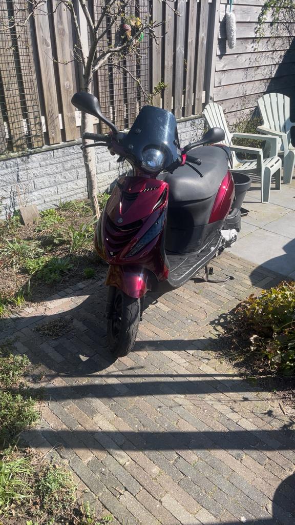 Piaggio Zip 50cc 4 takt, Ophalen, Maximaal 45 km/u, Zip, Zo goed als nieuw