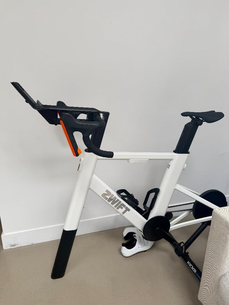 Zwift Ride met KICKR CORE 1 — compleet, als nieuw, Ophalen, Zo goed als nieuw, Overige typen